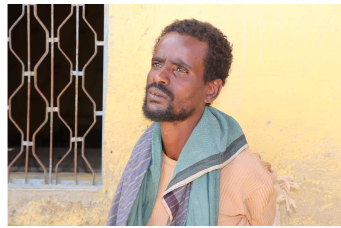 القوات المسلحة الوطنية تعتقل أحد عناصر مليشيات الخوارج الإرهابية