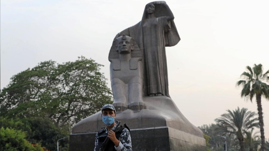 Egypt tightens coronavirus restrictions for Eid holiday