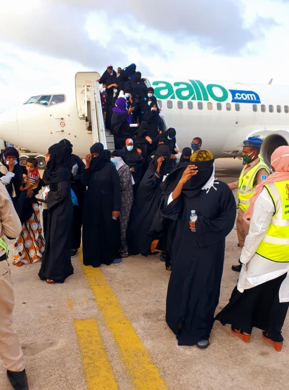 Somali Government evacuates 128 stranded citizens from India