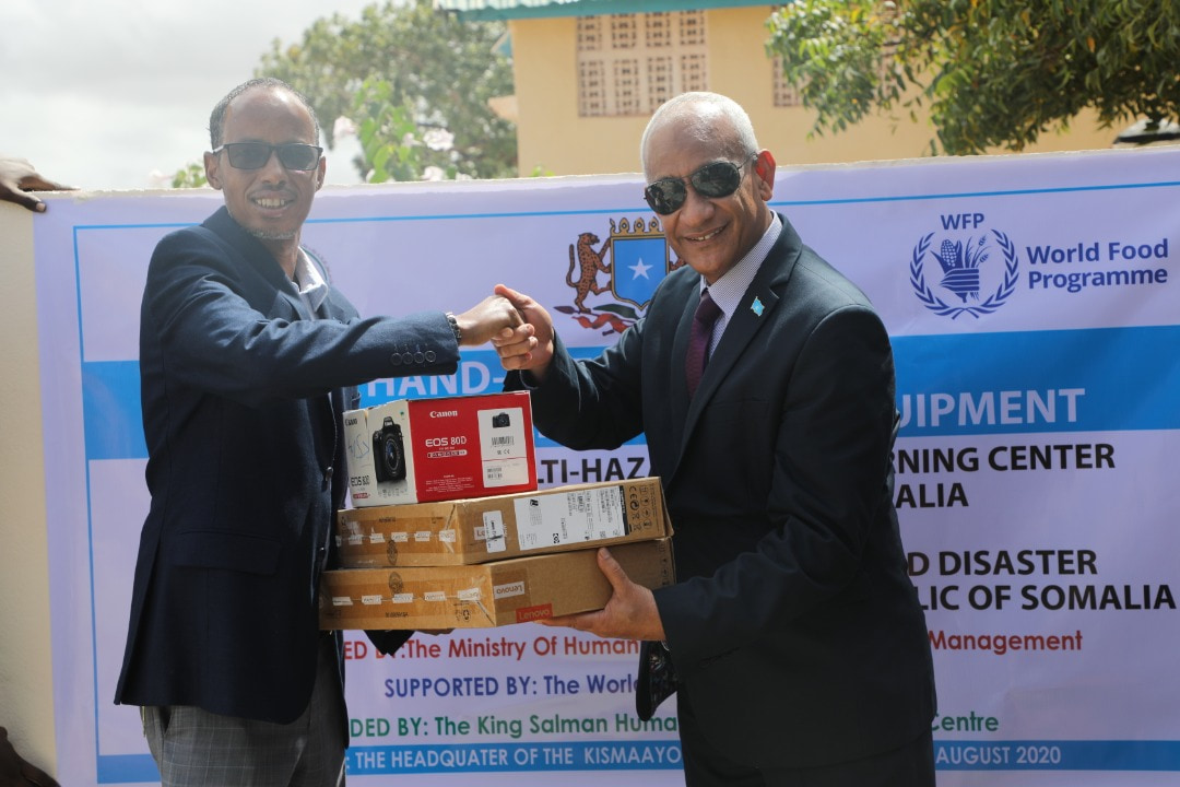 Ministry of Relief and Disaster Management of FGS delivers Climate Change Tools in Kismayo