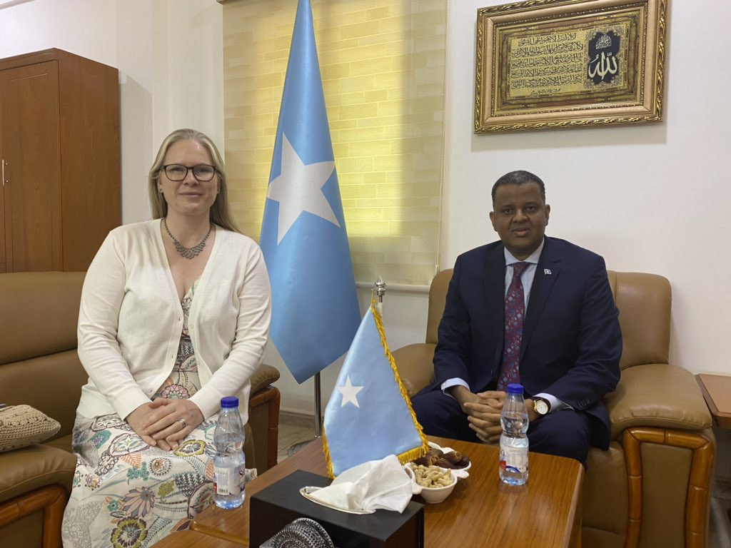Somali Ambassador to Sudan receives his Norwegian Counterpart