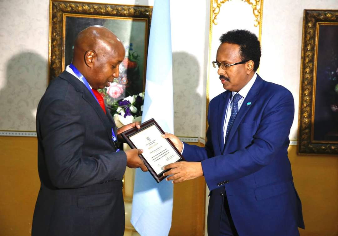 H.E President Mohamed Abdullahi Farmajo Awards Aviation Ministry