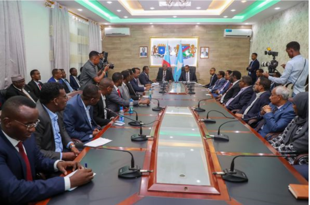 Prime Minister Meets With South West State Cabinet