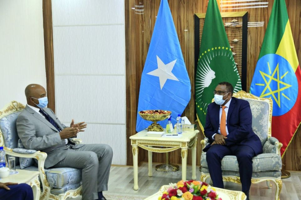 Somali Foreign Minister discusses with the Deputy PM and FM of Ethiopia, strengthening relations and common issues