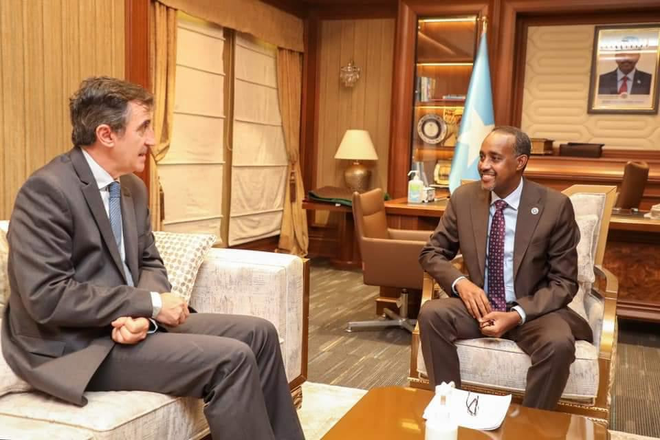 Somali PM meets EU Ambassador to Somalia