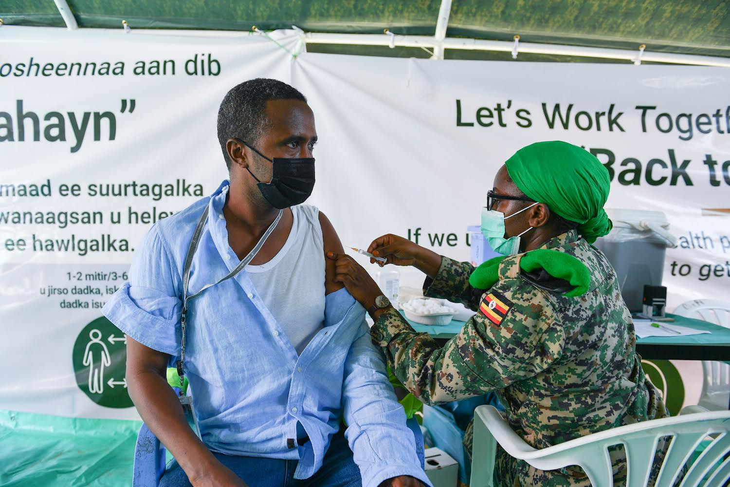 AMISOM extends COVID-19 vaccination to Mogadishu traders