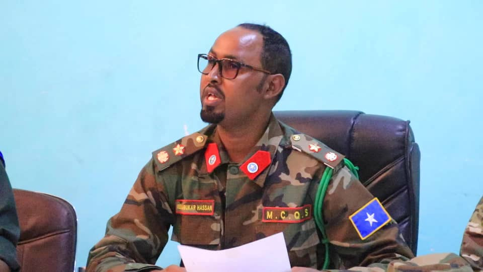 Military court sentences Gov't soldier to 15 yrs in prison, pays 100 camels for compensation