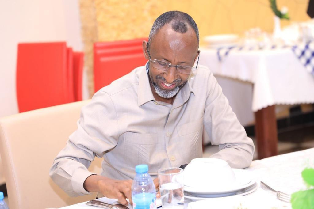 Education Minister holds meeting with Media representatives