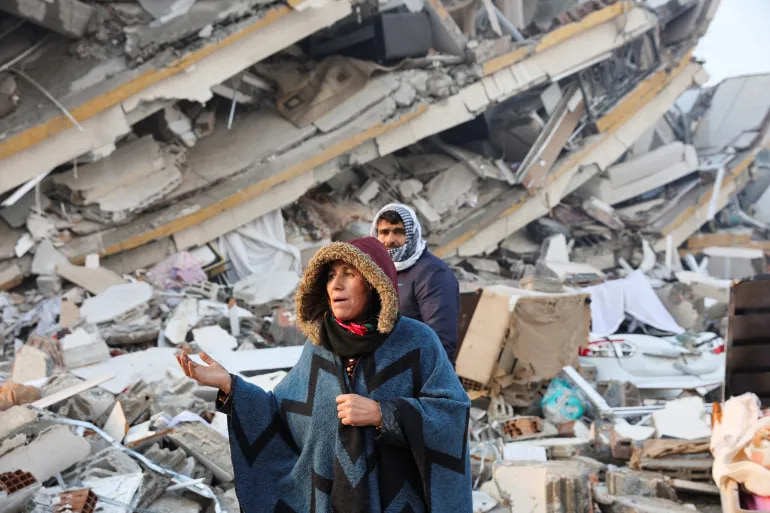 Death toll rises to more than 50,000 as nearly 240,000 rescuers continue to work in quake-hit areas