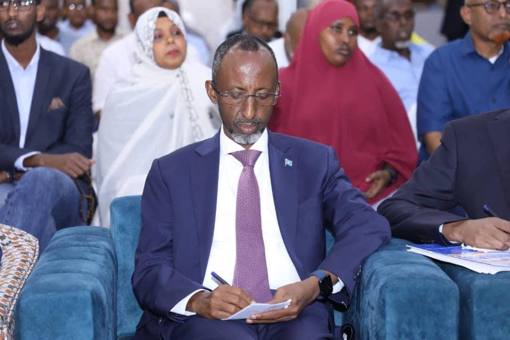 Somali Government hires 3,000 Teachers for Basic Education