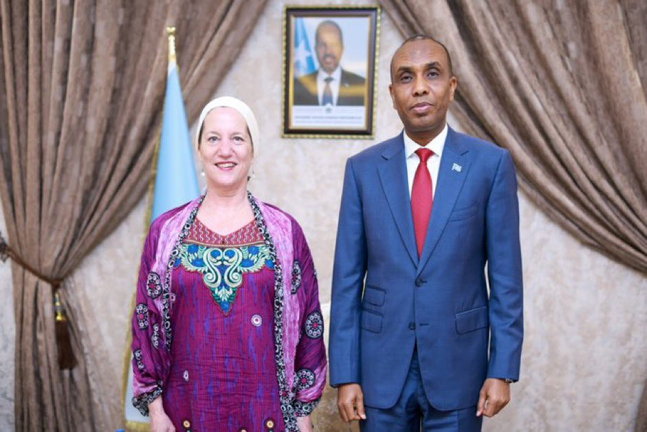 PM Hamza Abdi Barre Bids Farewell to Head of UNSOS, Lisa Filipetto