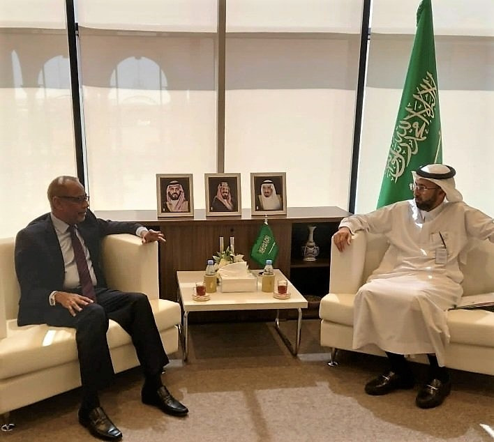 Somali Ambassador to the Kingdom of Saudi Arabia meets Saudi Food and Drug Authority CEO