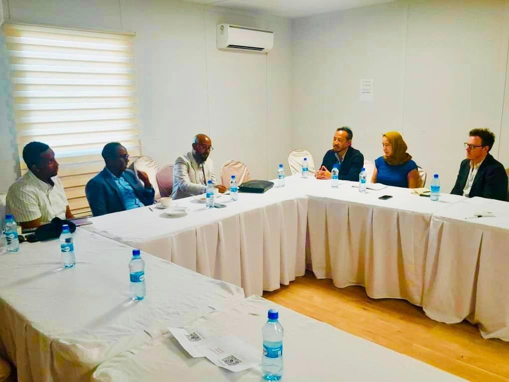 SoDMA chairman meets group from Global Protection Team