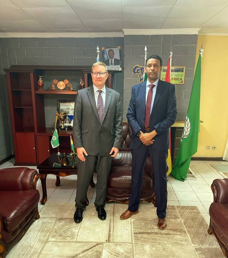 Ambassadors of Somali and Britain discuss strengthening relations