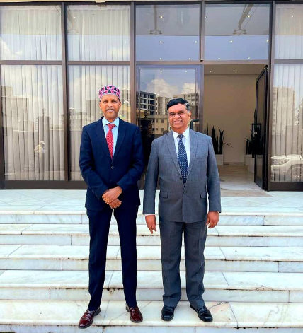 Ambassador Warfa meets his Kenyan and Mauritius counterparts in Ethiopia