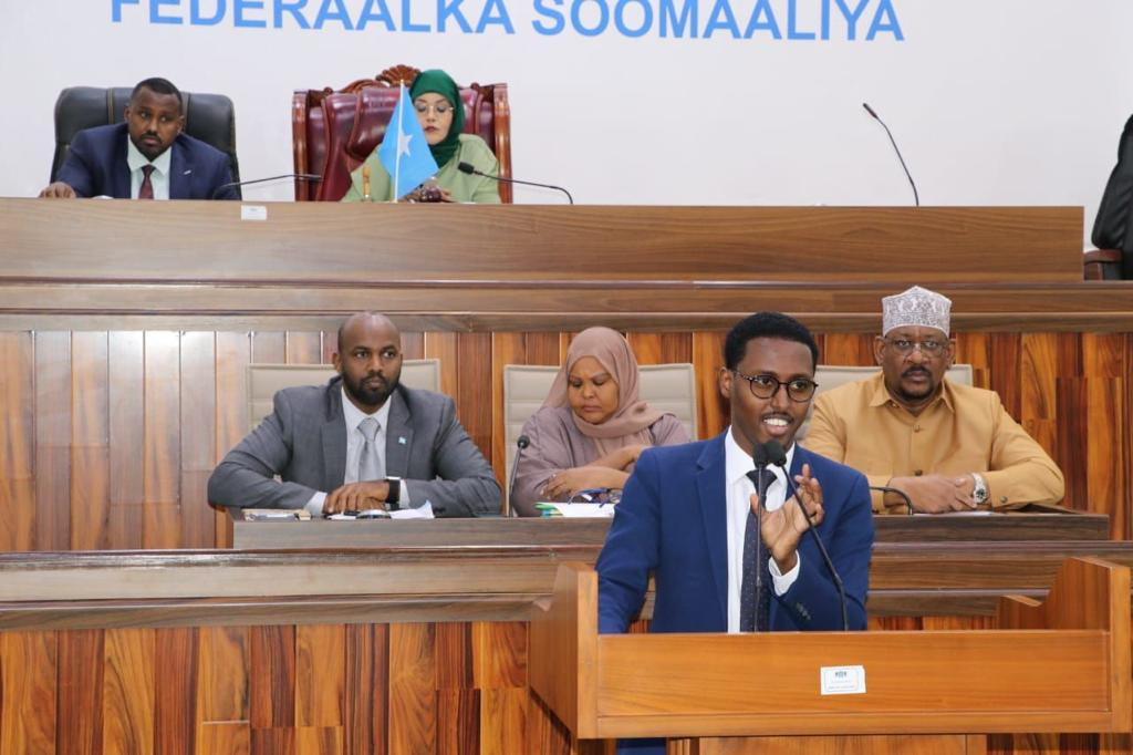 Federal Parliament of Somalia holds an inquiry meeting