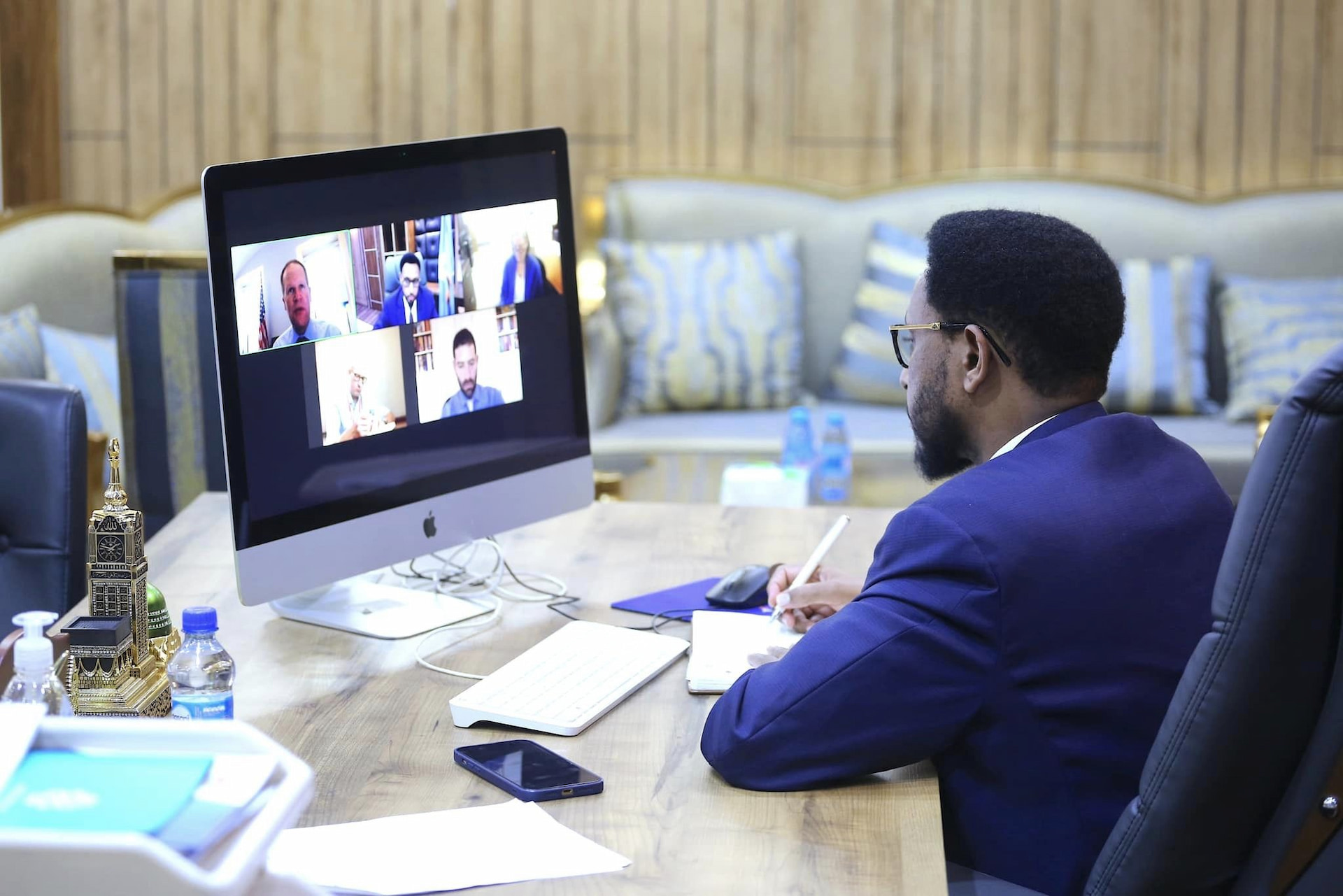 Somalia, US discuss Debt Relief and Economic reform