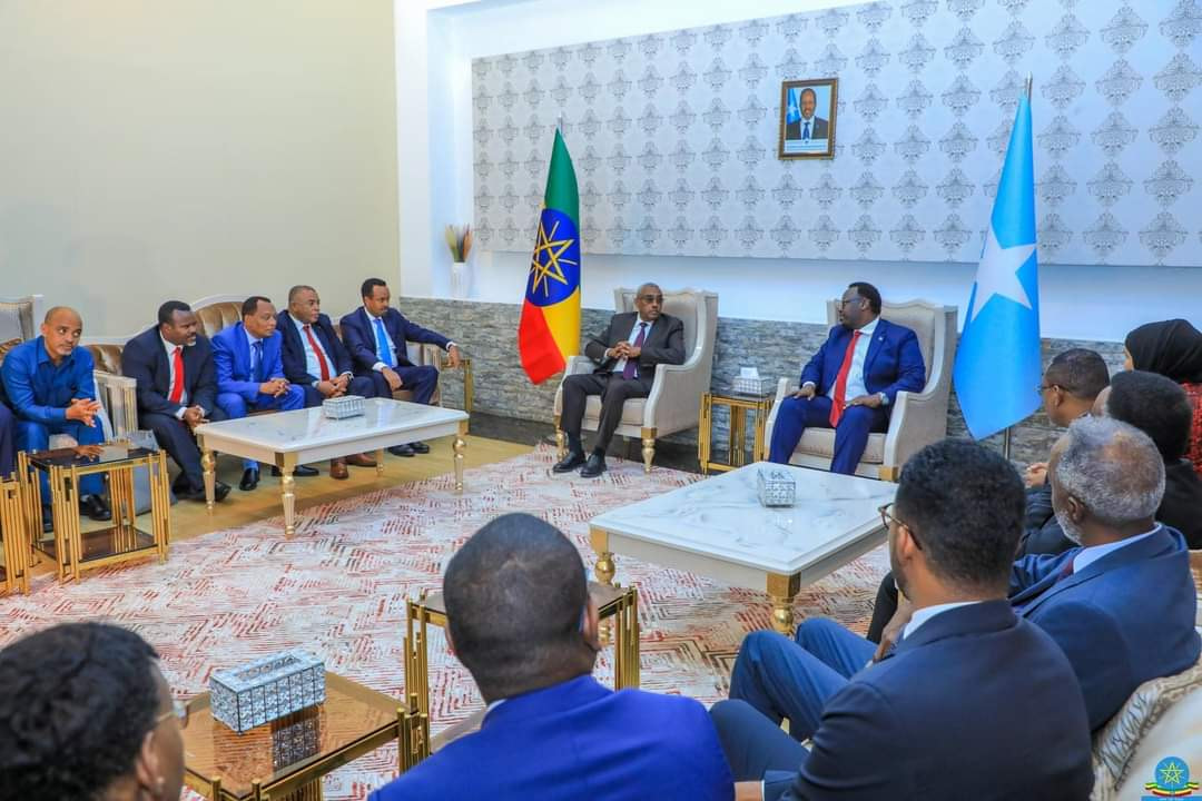 Ethiopian Deputy Prime Minister Visits Mogadishu for Talks