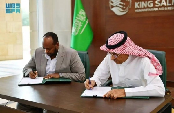 Saudi KSrelief signs agreement to improve living conditions of residents in Somalia