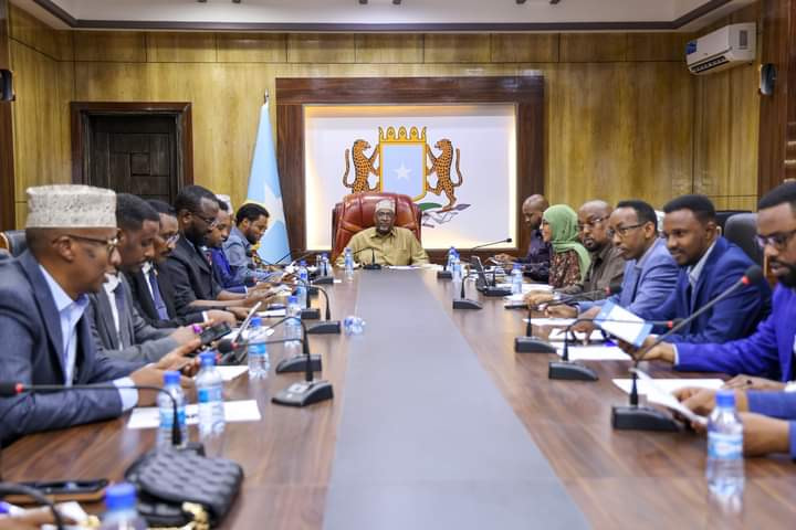 Somali Parliament Speaker Leads Standing Committee Meeting