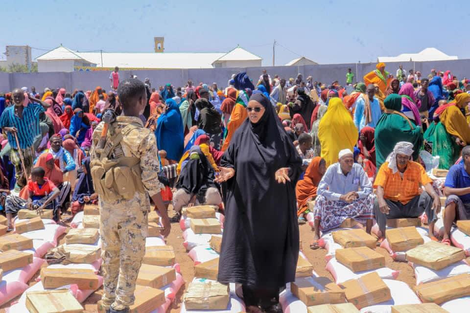 SoDMA provides food assistance to poor families living outskirts of Mogadishu