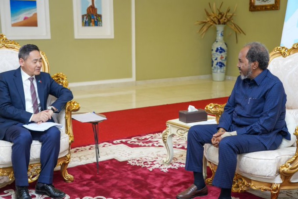 President Hassan receives Special Chinese envoy to the Horn of Africa