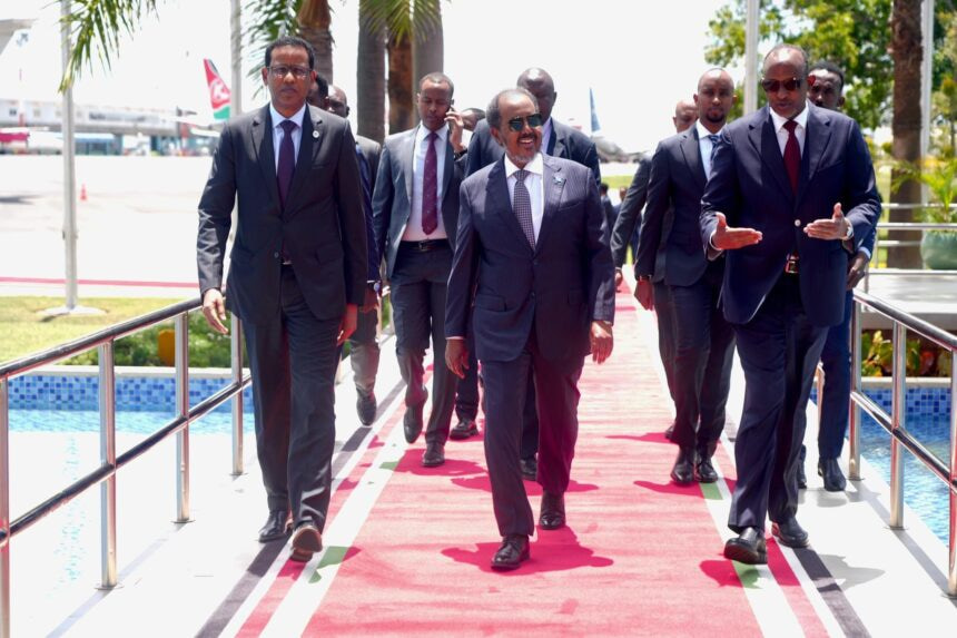 President Hassan Sheikh Embarks on Key Business Trip to Kenya
