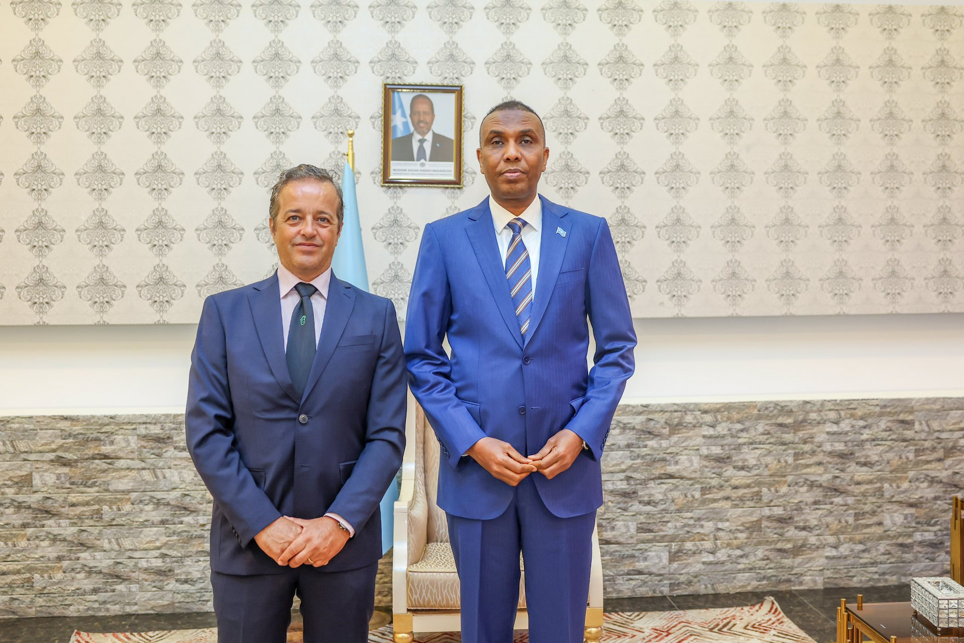 Somali PM Meets Italian Ambassador to Strengthen Ties