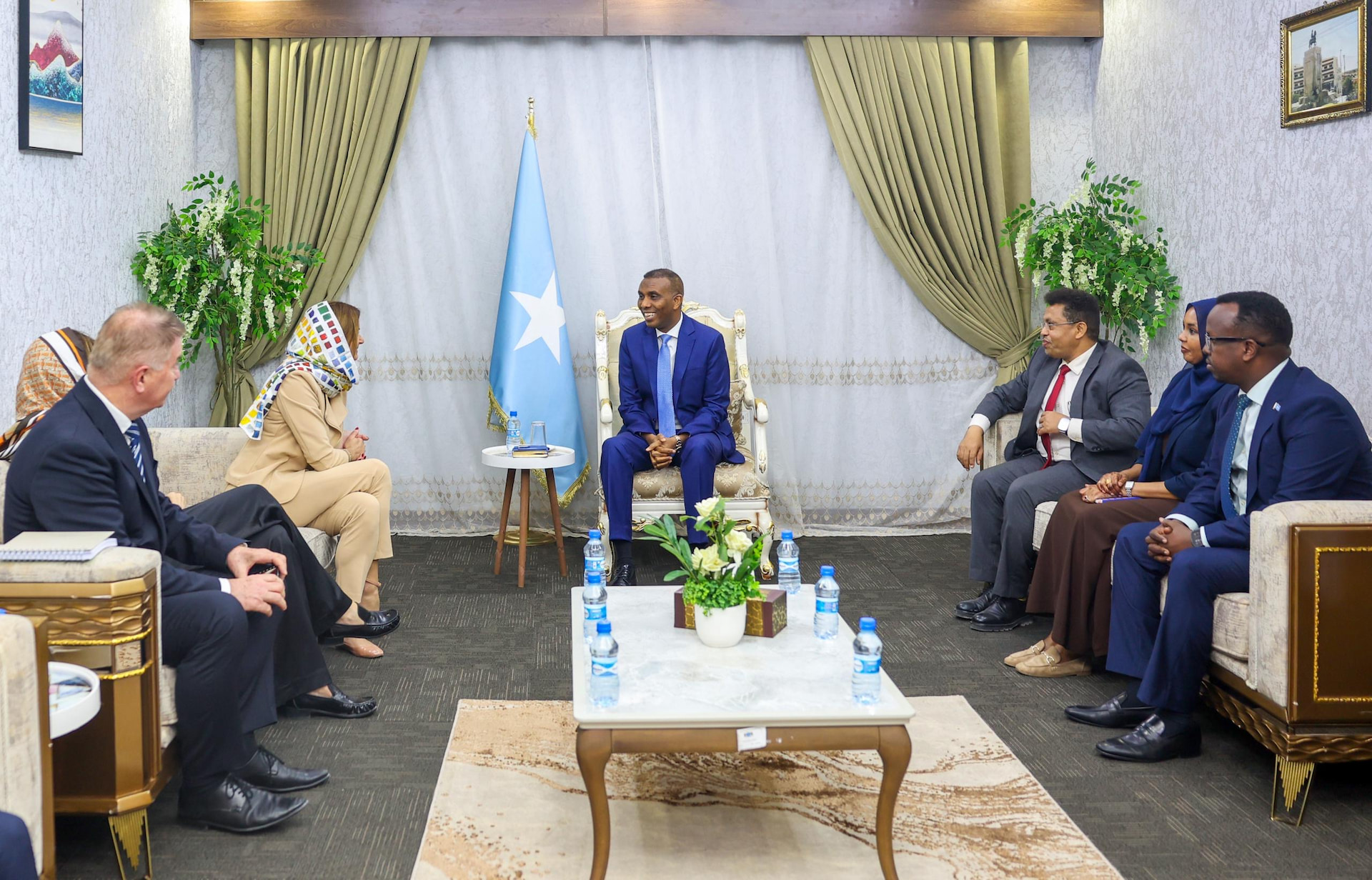 Prime Minister Hamza receives the Deputy PM of Slovenia