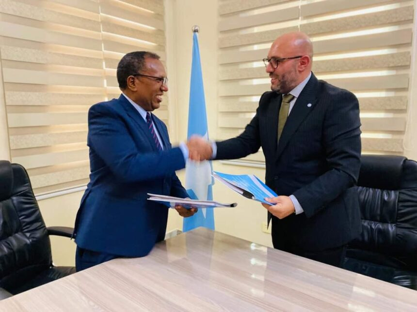 Ministry of Public Works and UNOPS Sign Agreement for Baidoa Drainage Development