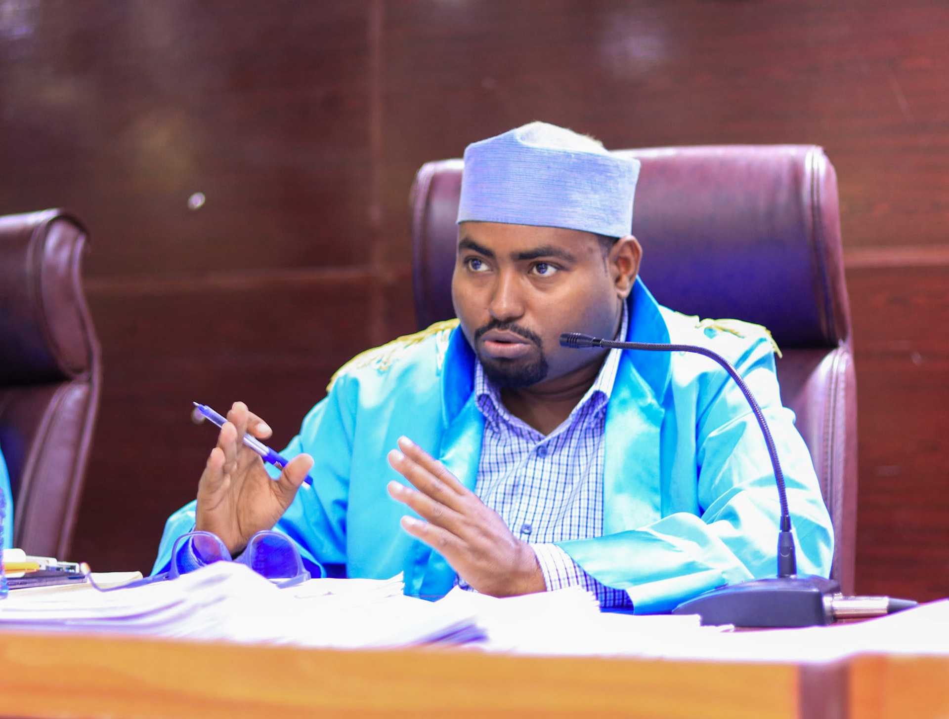 Banadir Regional Court Issues Arrest Warrant for Ahmed Madobe on Treason Charges