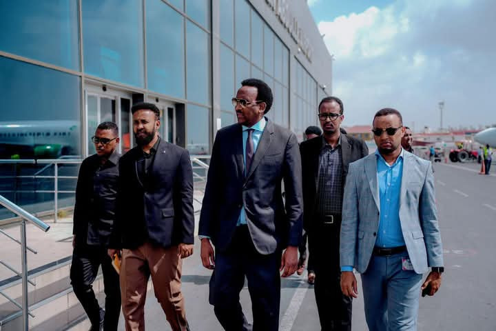 Director General of Somali Immigration Agency Inspects Aden Adde Airport