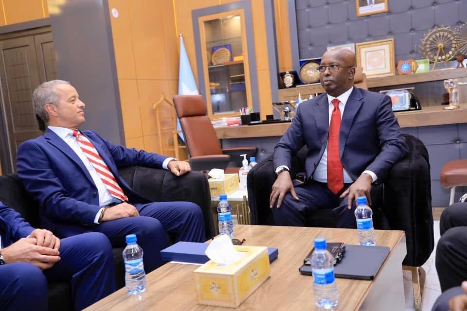 Mogadishu Mayor, Italian Ambassador discuss strengthening bilateral cooperation