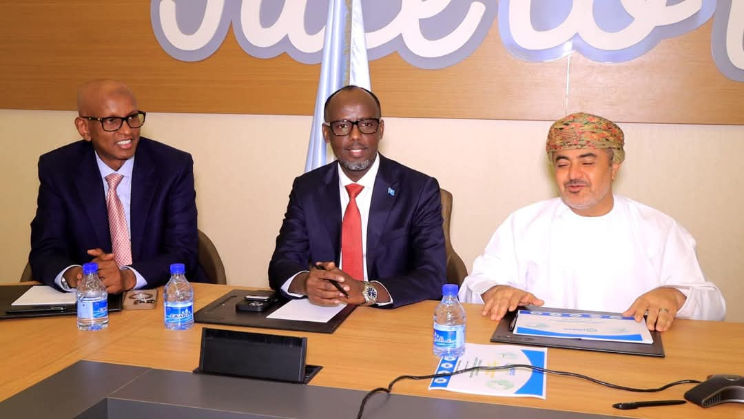 Somalia, Oman discuss developments of Ports in the country