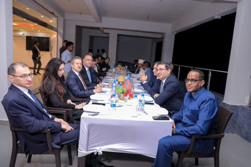 Somalia’s Foreign Minister Hosts Azerbaijani Delegation for Diplomatic Dinner in Mogadishu