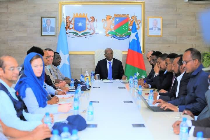 Southwest State President receives officials from FAO in Baidoa