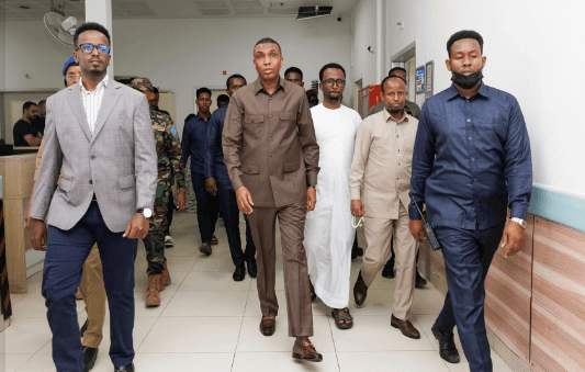 Prime Minister Hamza Visits Wounded Soldiers and Civilians, Vows to Eradicate Khawaarij Groups