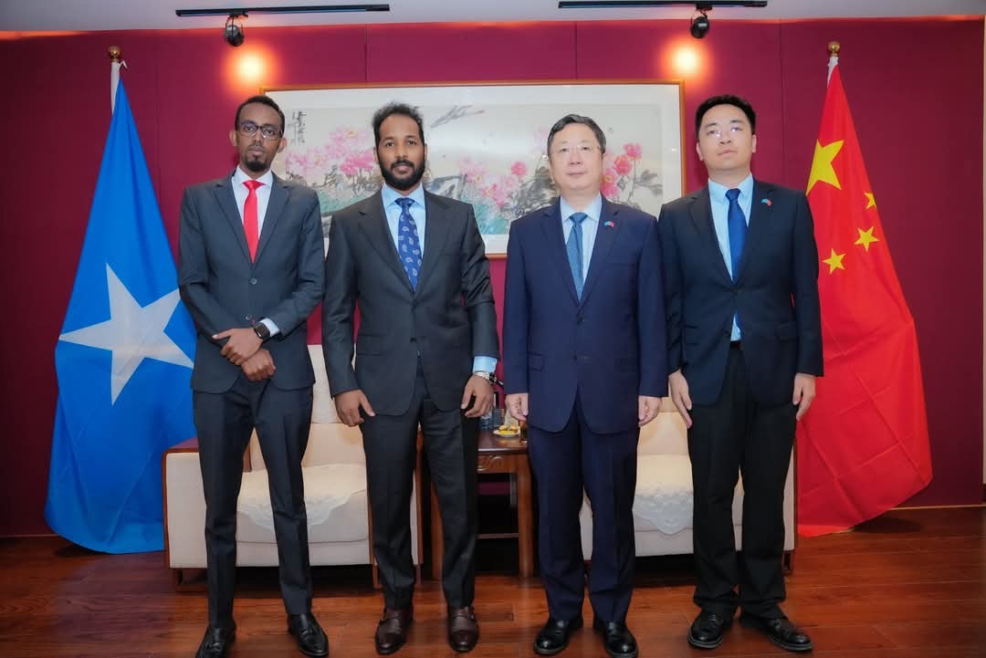 Minister of Youth Meets Chinese Ambassador to Strengthen Bilateral Cooperation