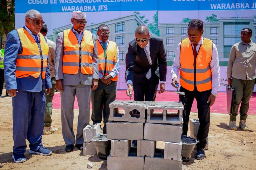 Prime Minister Hamsa Lays Foundation Stone for Modern Agricultural Center in Mogadishu