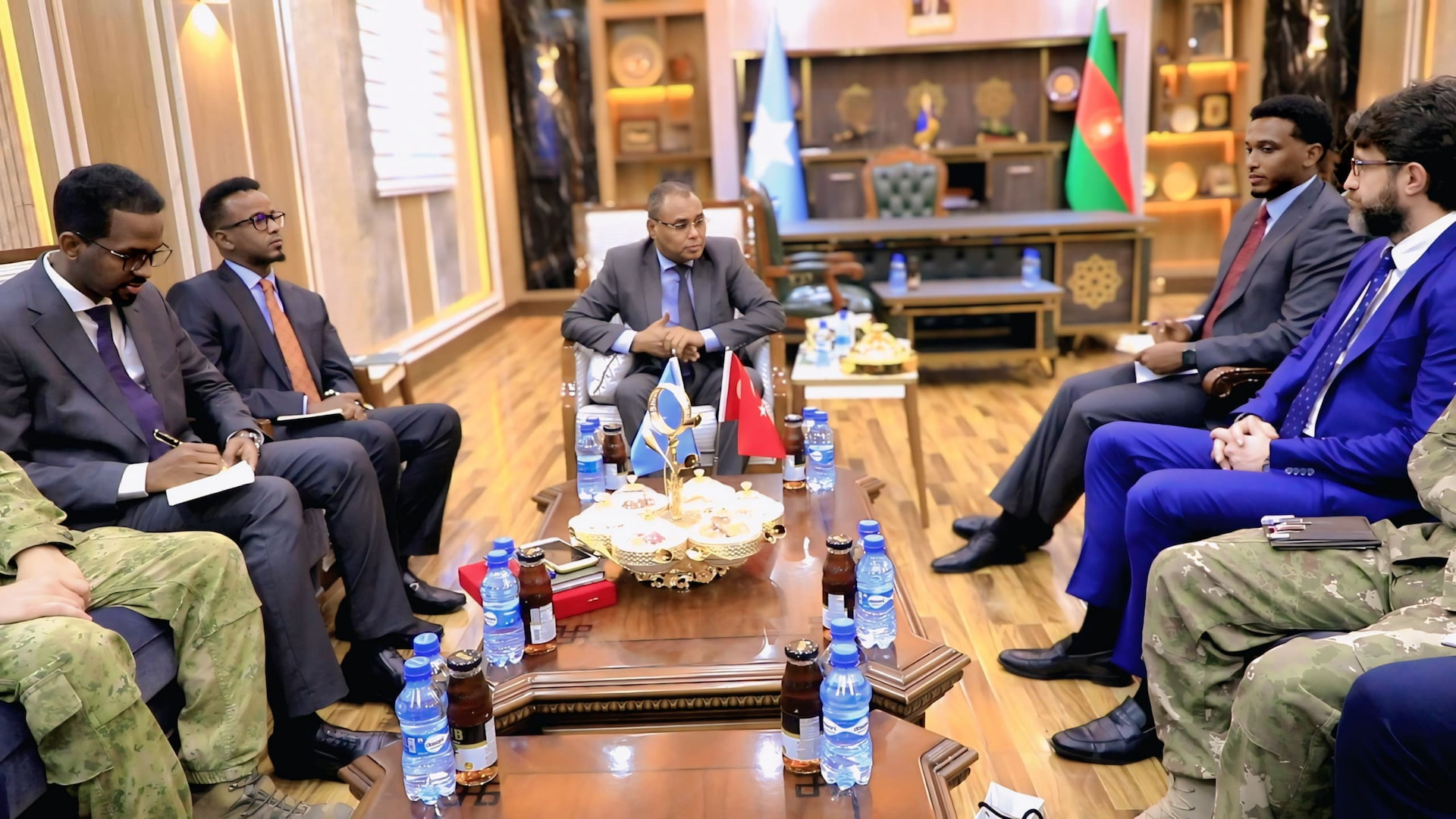 Somalia and Türkiye Discuss Strengthening Defense Cooperation