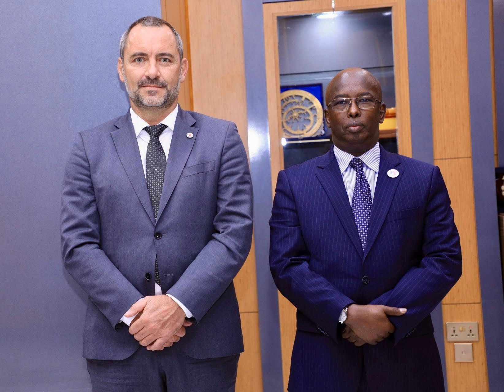 Mayor of Mogadishu Meets ICRC Head to Strengthen Humanitarian and Development Cooperation