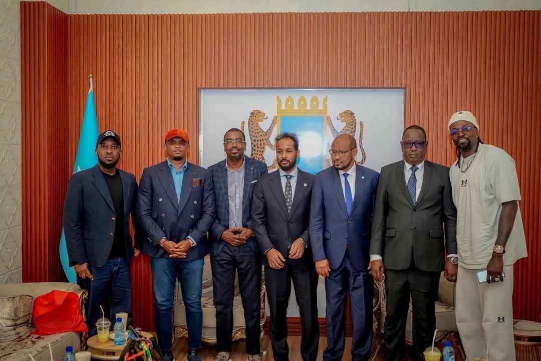 Minister of Youth Welcomes African Football Legends Ahead of Mogadishu Showcase Match