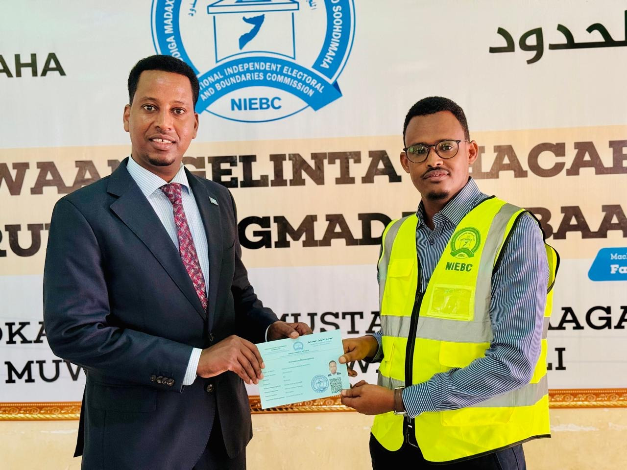 Senior Officials Register for Upcoming Elections in Baidoa, Urge Citizens to Participate