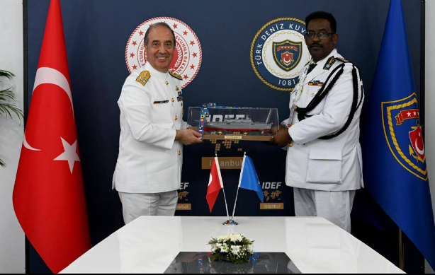 Somalia and Türkiye Discuss Strategic Development and Equipping of Somali Naval Forces