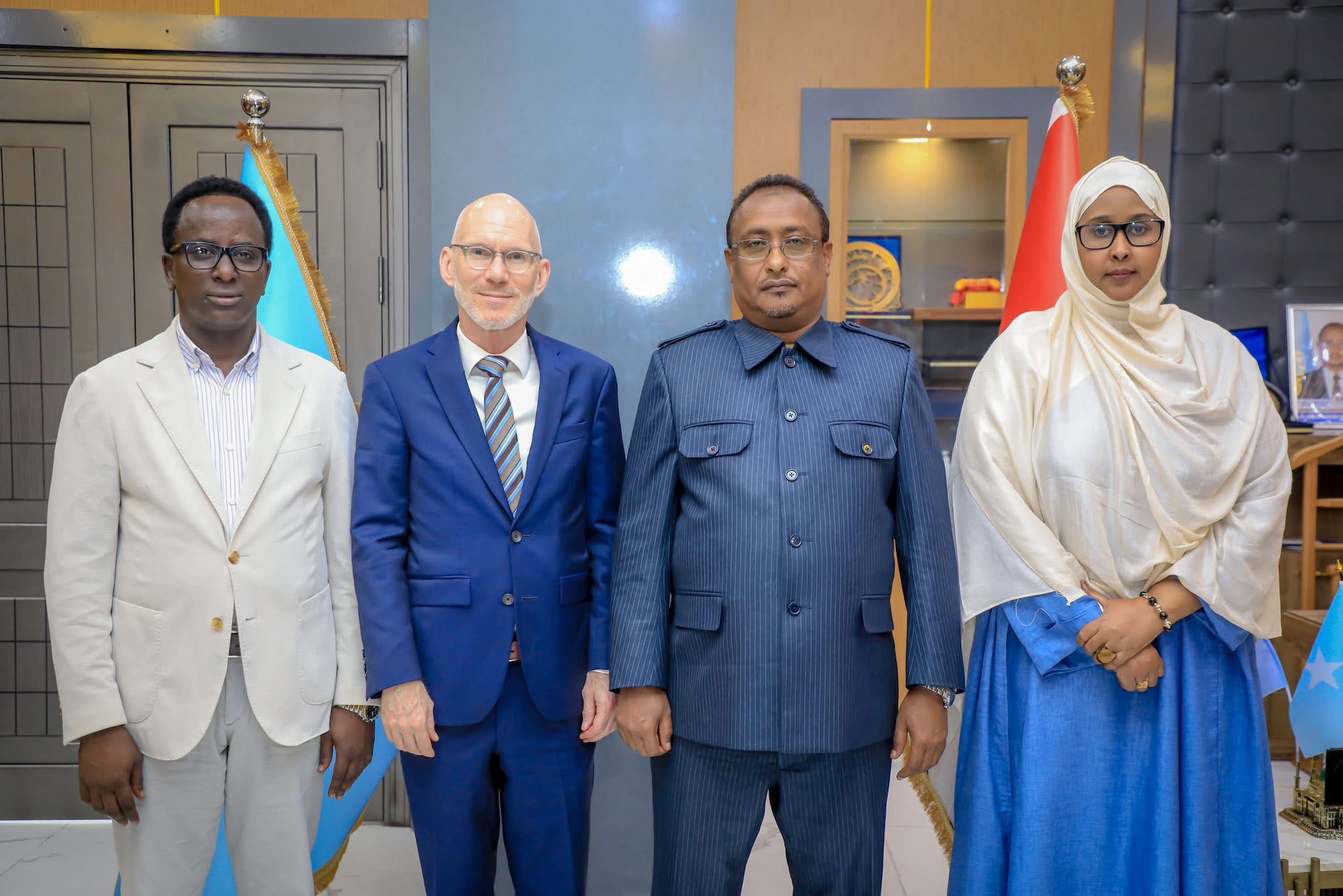 Mogadishu Mayor Meets UN Special Representative James Swan