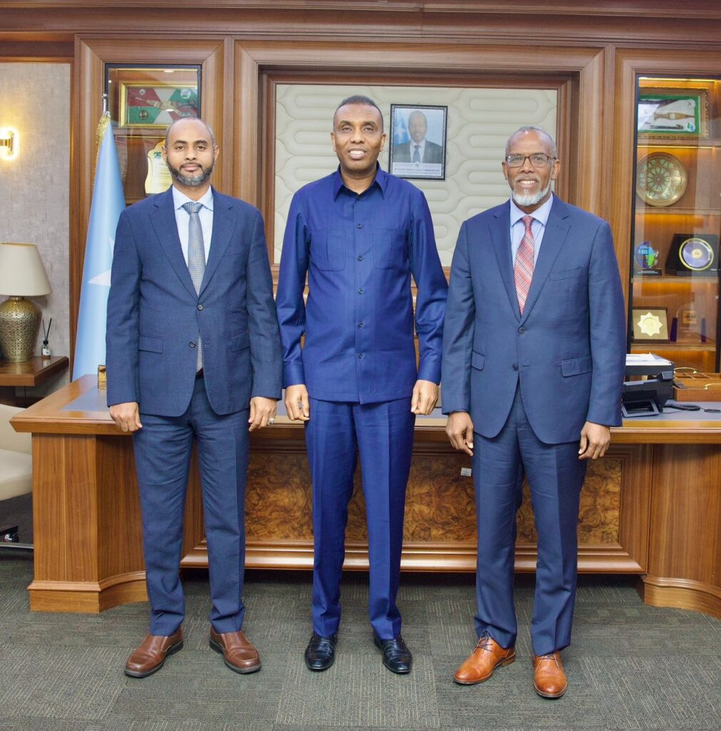 Prime Minister Hamza Commends Mogadishu Port Management for Top Regional Ranking