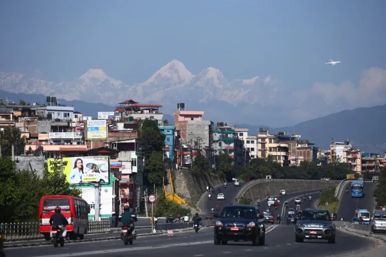 Avalanche hits Nepal’s Mount Yalung Ri, killing seven climbers