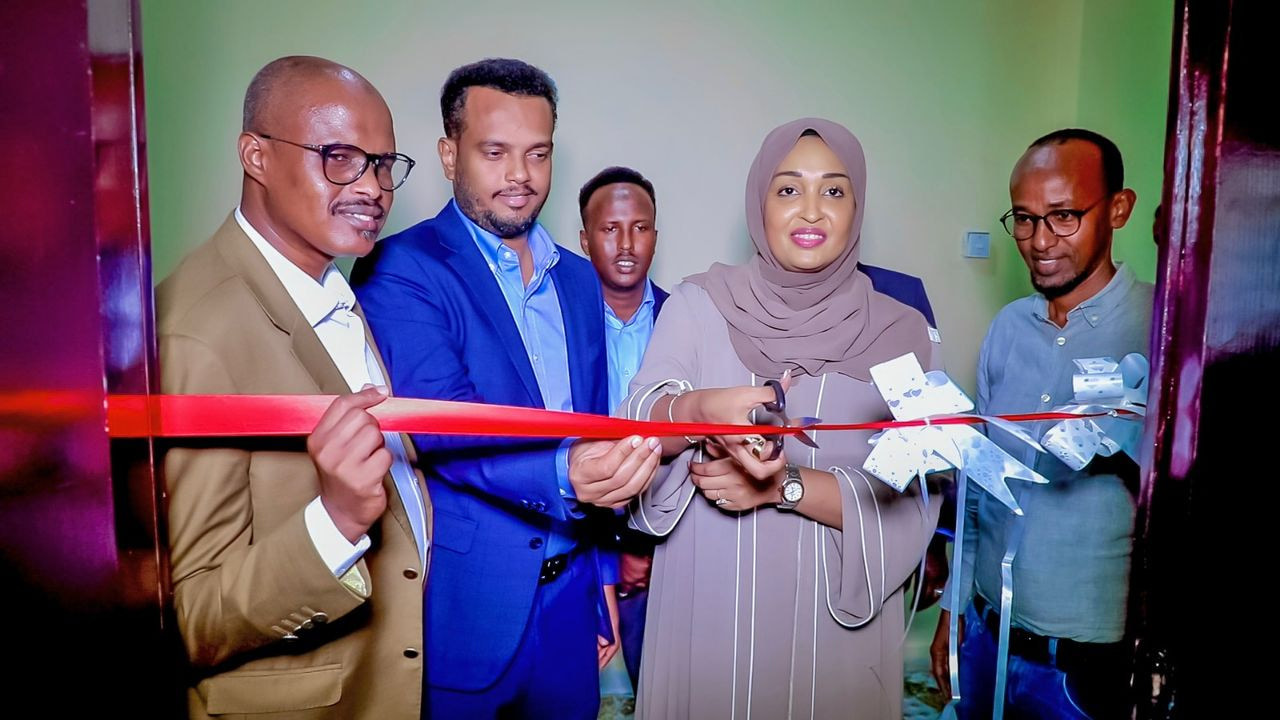 Minister Al-Makhzoumi Launches National Child Helpline Center to Boost Child Protection in Somalia