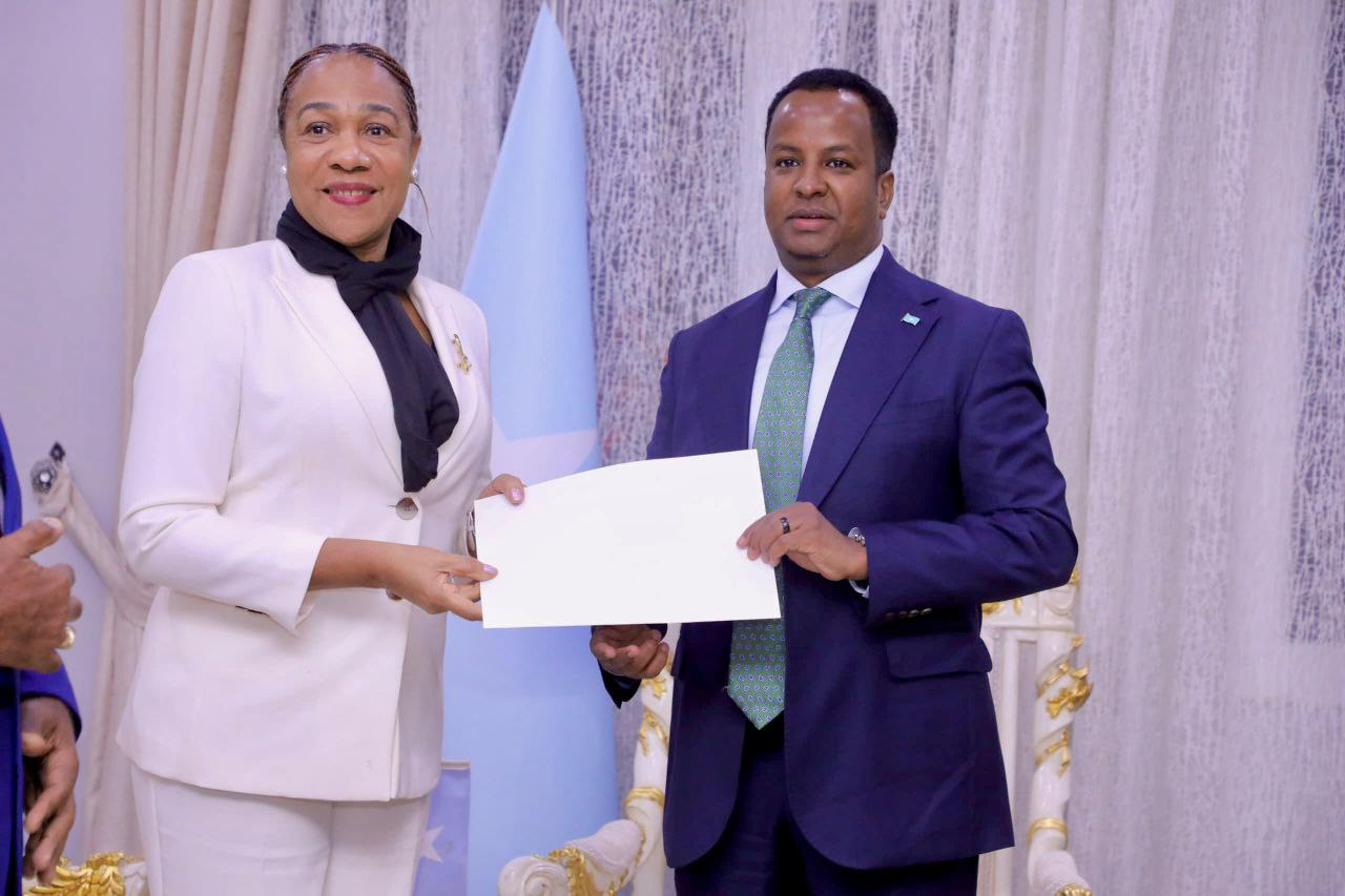 Somalia Welcomes Newly Appointed Cuban Ambassador as Credentials Are Presented in Mogadishu