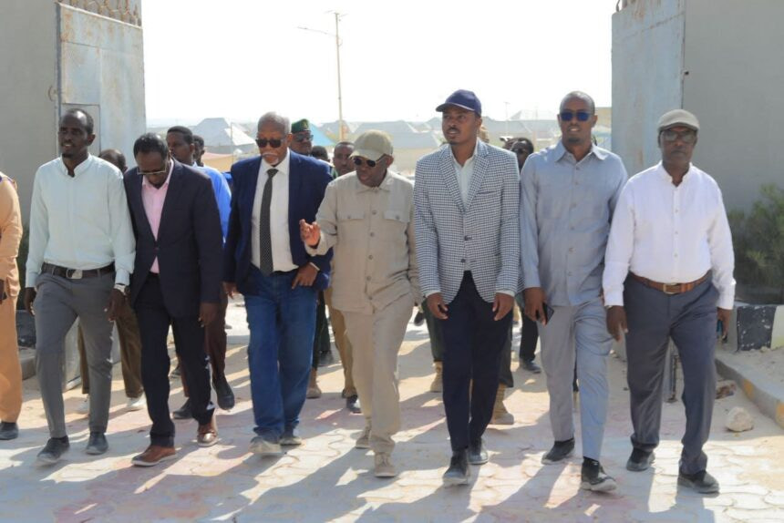 Environment Minister Assesses Climate Impact in Galmudug as Sand Dunes Threaten Coastal Communities